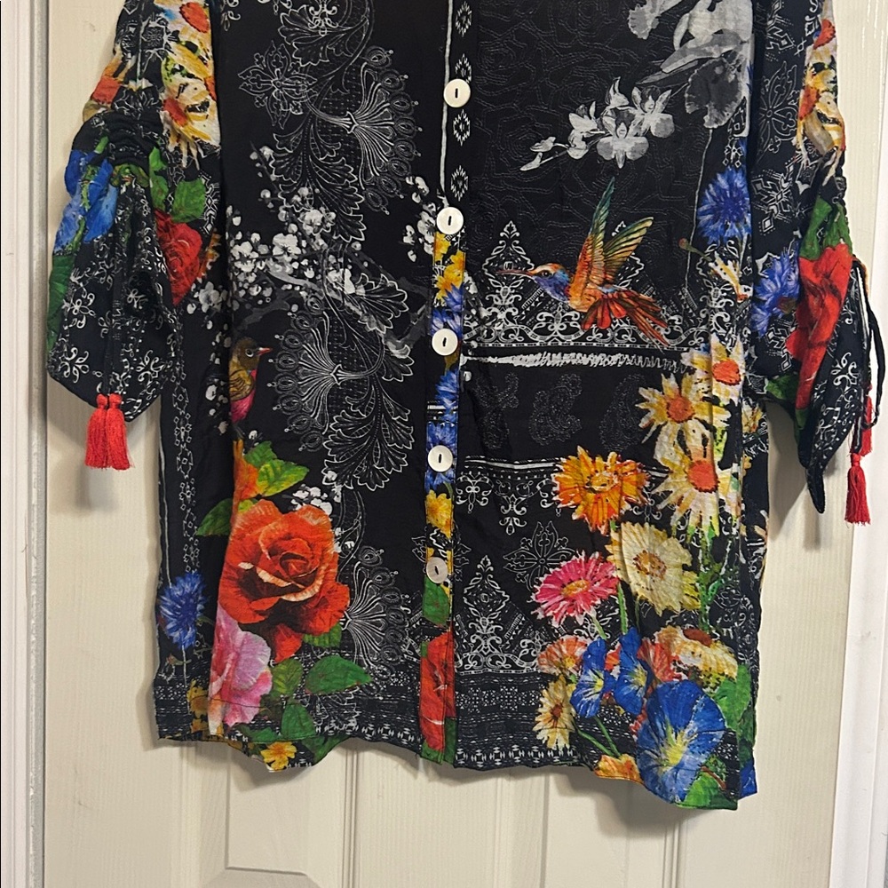 2/$50 John Mark Black floral bird artsy tunic ruch sleeve - Picture 3 of 8